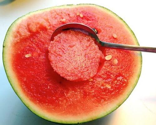 吃瓜勺子叉子,勺子与叉子的完美搭配