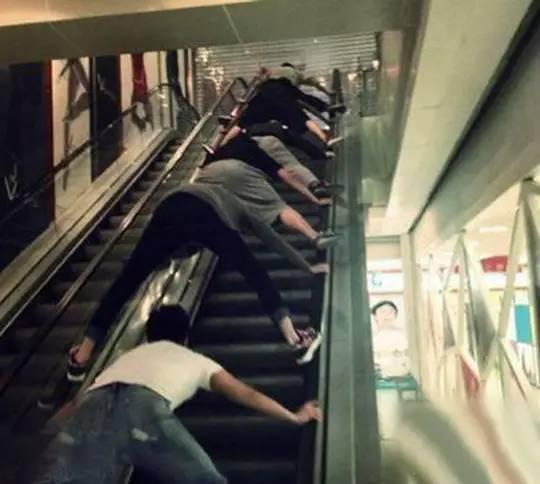 吃瓜电梯原视频,一场意外引发的全民狂欢