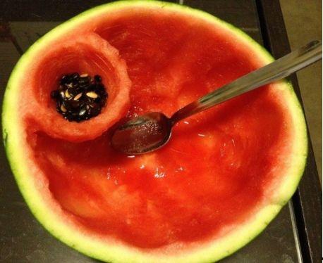 吃瓜吃多口臭,揭秘口腔健康小贴士