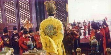 上朝吃瓜18集,宫廷风云再起，揭秘幕后真相