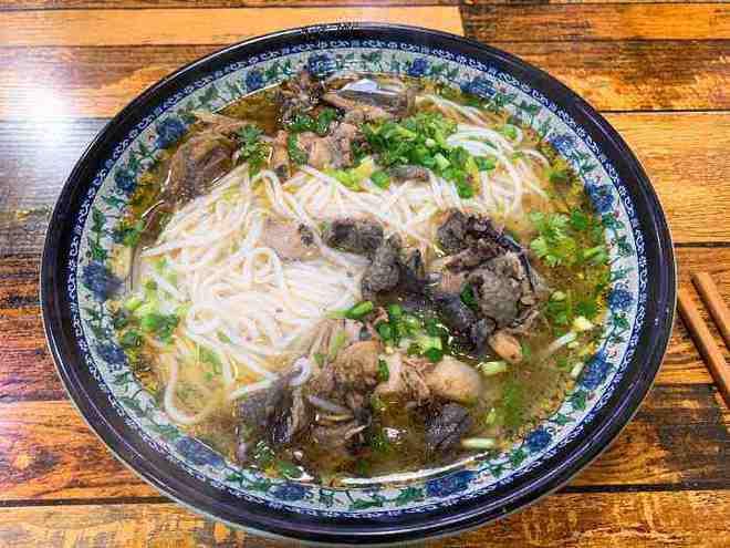 鸽子吃米线瓜吗,探寻鸟类饮食之谜